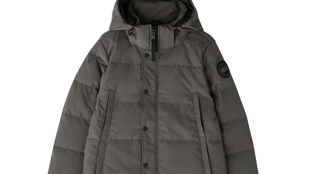 カナダグースの素材別クリーニングとファッションの相性解説